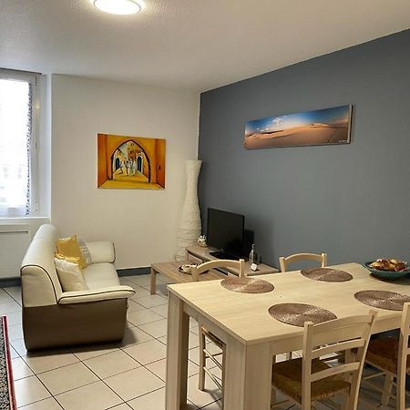 Joli Appartement Climatise 페리괴 외부 사진